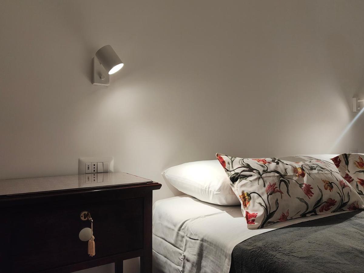 Ferienwohnung "Infrascata" Cento Metri Dal Mann Neapel Exterior foto